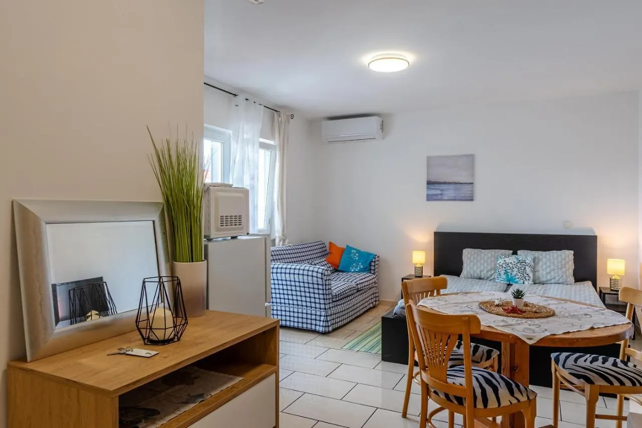 Apartments Martin'S Perla Vir