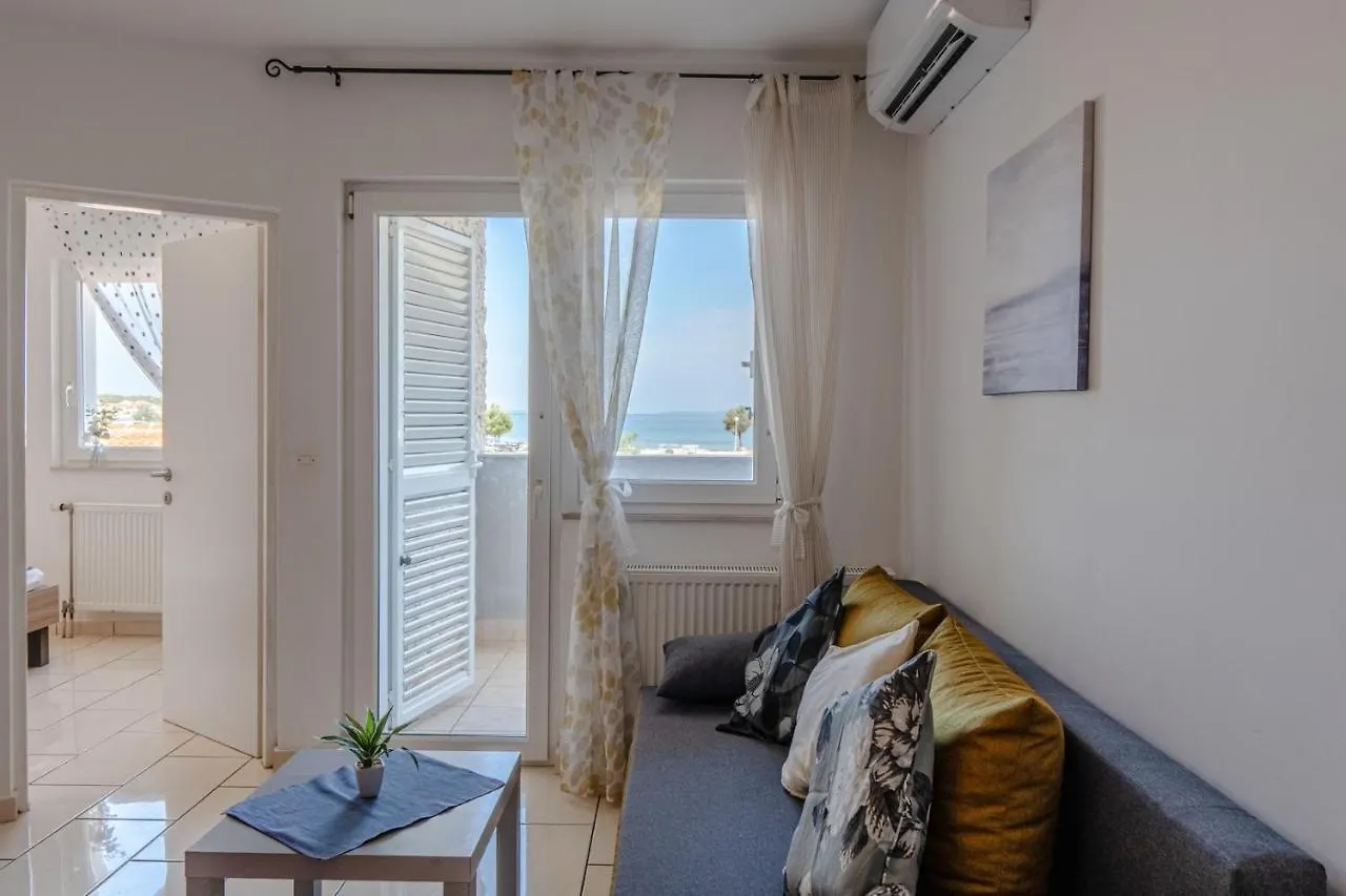 Apartments Martin'S Perla Vir Croatia