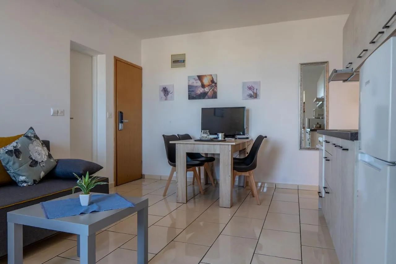 Apartments Martin'S Perla Vir
